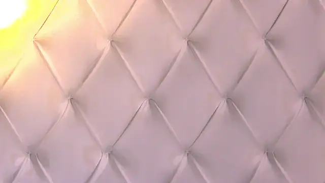 RissaRheys online show from 11/26/25, 09:05