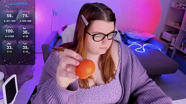 Snapshot of Melissa_Purr chatting on 02/10/25, 11:23 Melissa Purr online show from 02/10/25, 11:23