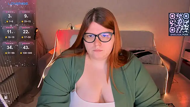 Snapshot of Melissa_Purr chatting on 03/05/25, 11:38 Melissa Purr online show from 03/05/25, 11:38