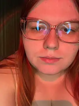 Snapshot of Melissa_Purr chatting on 10/16/25, 02:29 Melissa Purr online show from 10/16/25, 02:29