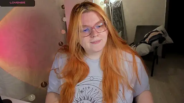 Snapshot of Melissa_Purr chatting on 03/26/26, 03:39 Melissa Purr online show from 03/26/26, 03:39