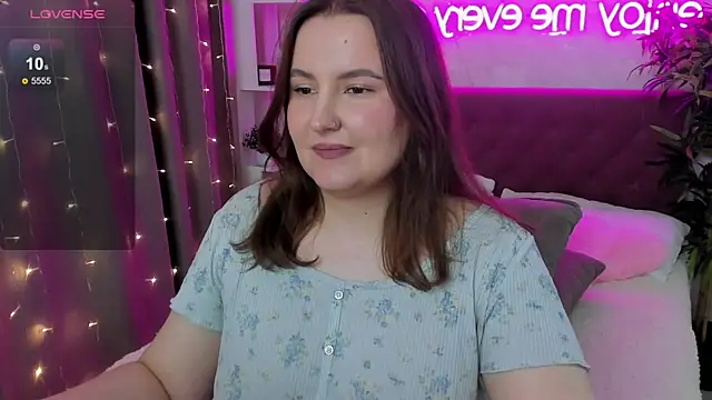 FeralPeach online show from 05/30/26, 07:49
