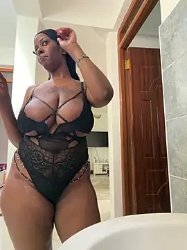 Snapshot of Rose_berry chatting on 03/11/26, 04:51 Rose berry online show from 03/11/26, 04:51