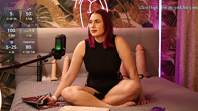 Snapshot of Jinxy_Wood chatting on 03/19/25, 02:02 Jinxy Wood online show from 03/19/25, 02:02