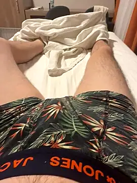 Snapshot of youngermansas chatting on 09/23/25, 12:24 youngermansas online show from 09/23/25, 12:24