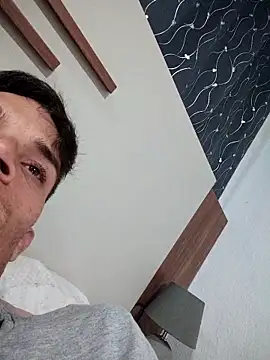 719610 online show from 04/06/26, 02:31