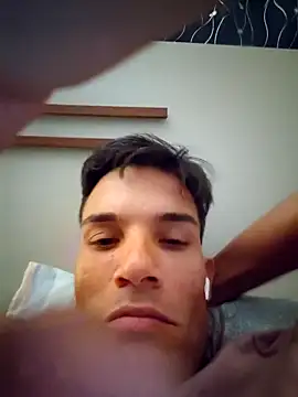 719610 online show from 04/10/26, 02:17