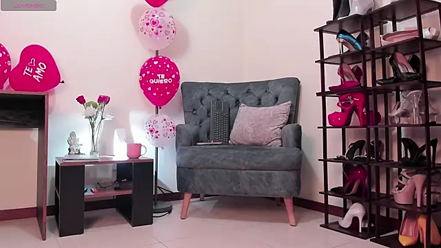 Snapshot of missmabelle chatting on 02/16/25, 03:04 missmabelle online show from 02/16/25, 03:04