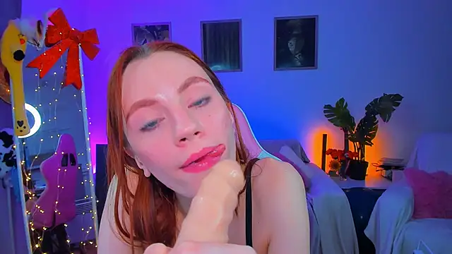 Snapshot of Alyssa_Smitt chatting on 01/19/25, 01:22 Alyssa Smitt online show from 01/19/25, 01:22