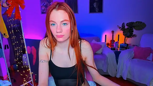 Snapshot of Alyssa_Smitt chatting on 03/09/25, 11:46 Alyssa Smitt online show from 03/09/25, 11:46