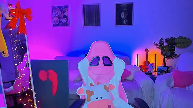 Snapshot of Alyssa_Smitt chatting on 03/12/25, 02:30 Alyssa Smitt online show from 03/12/25, 02:30