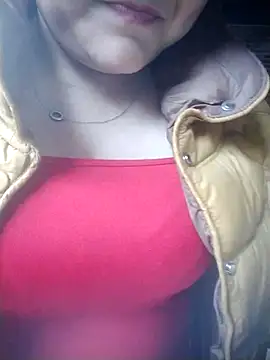 Snapshot of Rose_DiDi chatting on 03/06/25, 03:35 Rose DiDi online show from 03/06/25, 03:35