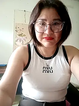Snapshot of Rose_DiDi chatting on 04/21/26, 02:51 Rose DiDi online show from 04/21/26, 02:51