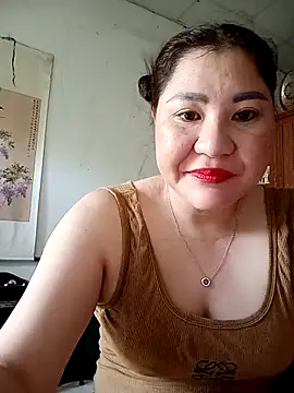 Snapshot of Rose_DiDi chatting on 05/25/26, 08:31 Rose DiDi online show from 05/25/26, 08:31