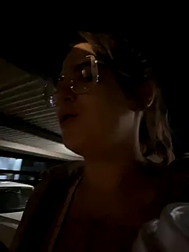 SafeinouterSpace online show from 11/21/25, 05:28