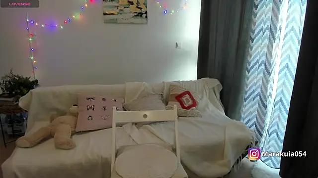 Marakuia054 online show from 01/04/25, 10:05