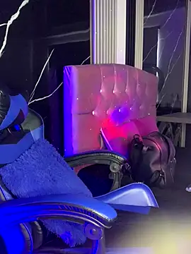 Snapshot of Ady_18 chatting on 12/03/25, 07:45 Ady 18 online show from 12/03/25, 07:45