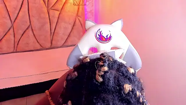 Snapshot of Queen_perla_ chatting on 01/17/25, 02:50 Queen perla online show from 01/17/25, 02:50