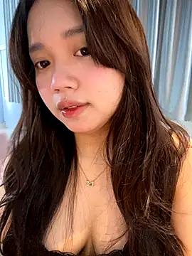 Hotellinh12 online show from 10/20/25, 07:42