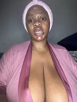 Snapshot of Chubbykarisma27 chatting on 09/09/25, 03:39 Chubbykarisma27 online show from 09/09/25, 03:39