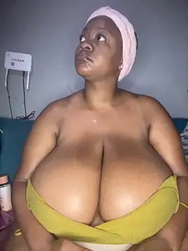 Snapshot of Chubbykarisma27 chatting on 09/20/25, 09:16 Chubbykarisma27 online show from 09/20/25, 09:16