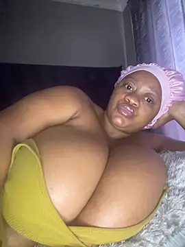 Snapshot of Chubbykarisma27 chatting on 03/15/26, 06:30 Chubbykarisma27 online show from 03/15/26, 06:30