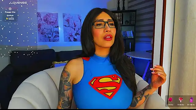 Milanna lips  online show from 02/03/25, 12:04