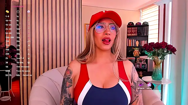 Milanna lips  online show from 09/19/25, 01:45