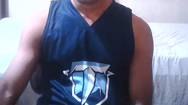 Snapshot of ROCKY_USA_18 chatting on 05/27/26, 09:12 ROCKY USA 18 online show from 05/27/26, 09:12