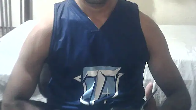 Snapshot of ROCKY_USA_18 chatting on 06/01/26, 01:57 ROCKY USA 18 online show from 06/01/26, 01:57