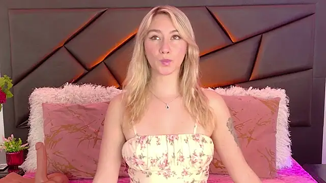 MaryDeniro online show from 04/10/26, 08:13