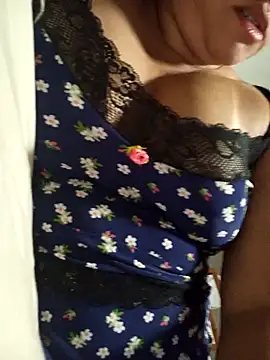 Snapshot of lovelyjhessy chatting on 02/26/25, 03:10 lovelyjhessy online show from 02/26/25, 03:10