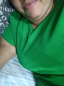 Snapshot of lovelyjhessy chatting on 03/11/25, 05:46 lovelyjhessy online show from 03/11/25, 05:46