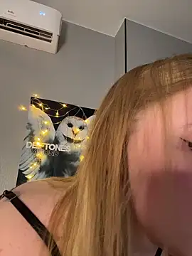 pink8ty online show from 10/23/25, 10:41