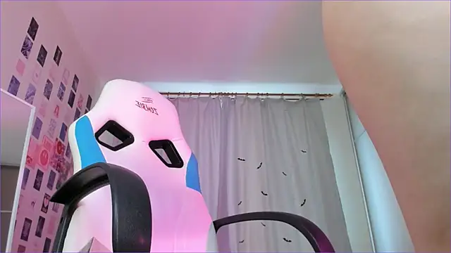 Vanessa Verona online show from 03/26/26, 05:24