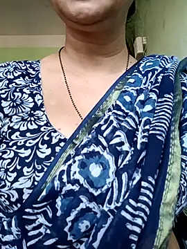 Rosy-B online show from 03/05/25, 10:11