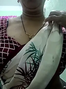 Rosy-B online show from 12/22/25, 12:51