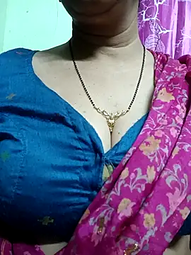 Rosy-B online show from 02/05/26, 09:41