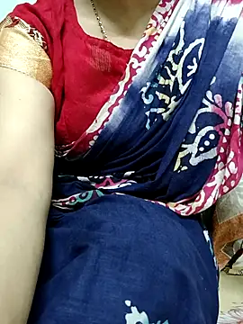 Snapshot of Rosy-B chatting on 03/28/26, 03:00 Rosy-B online show from 03/28/26, 03:00