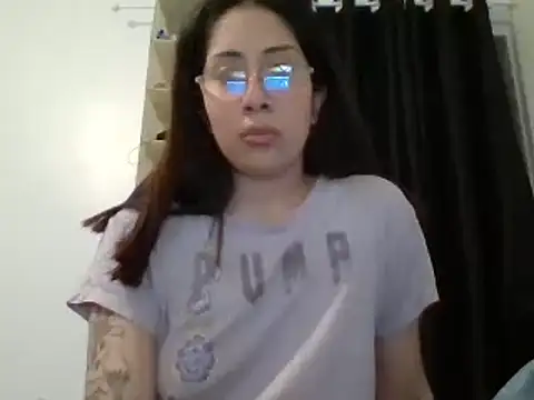 Snapshot of LorenaAnderson chatting on 01/29/25, 01:16 LorenaAnderson online show from 01/29/25, 01:16