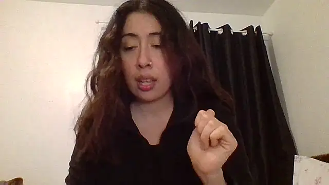 Snapshot of LorenaAnderson chatting on 03/05/25, 09:15 LorenaAnderson online show from 03/05/25, 09:15