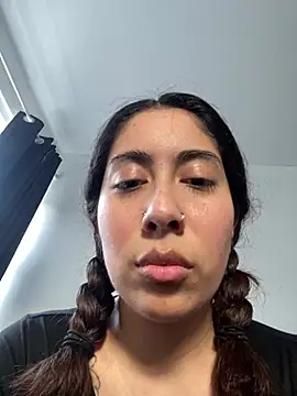 Snapshot of LorenaAnderson chatting on 03/09/25, 04:44 LorenaAnderson online show from 03/09/25, 04:44