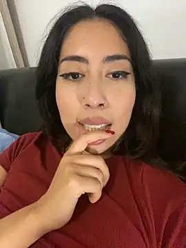 Snapshot of LorenaAnderson chatting on 10/07/25, 08:50 LorenaAnderson online show from 10/07/25, 08:50