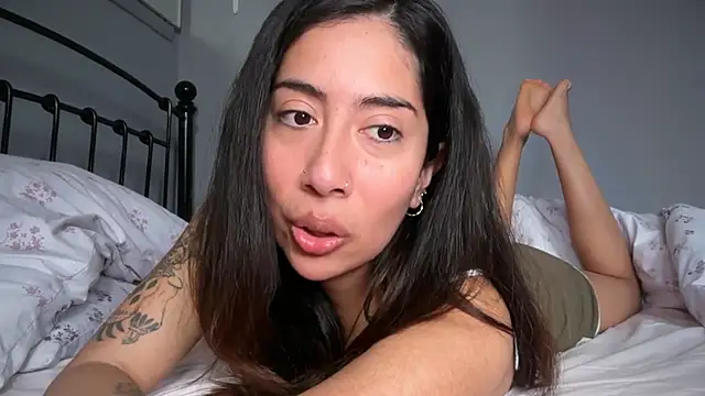 Snapshot of LorenaAnderson chatting on 04/09/26, 09:26 LorenaAnderson online show from 04/09/26, 09:26