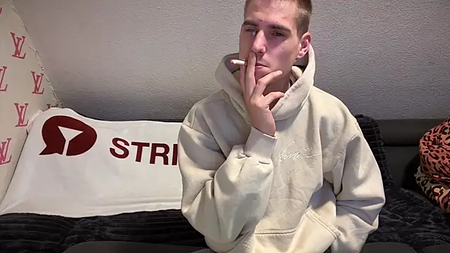 Cookieboy88 online show from 01/15/25, 06:40