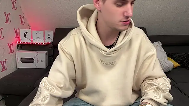 Cookieboy88 online show from 09/18/25, 05:26