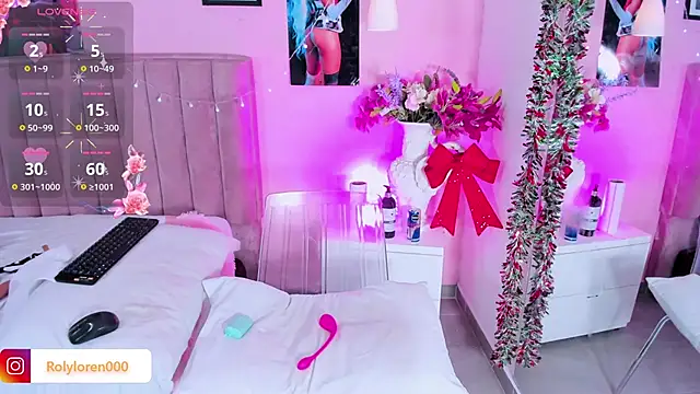 RolyLoren online show from 12/12/24, 02:37