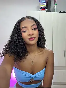 RolyLoren online show from 10/23/25, 05:55