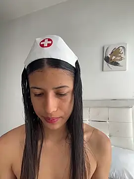 Snapshot of Valentinabaker chatting on 04/13/26, 03:17 Valentinabaker online show from 04/13/26, 03:17