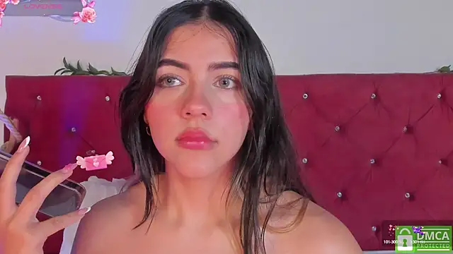 Snapshot of SofiScott_ chatting on 03/20/25, 06:42 SofiScott online show from 03/20/25, 06:42